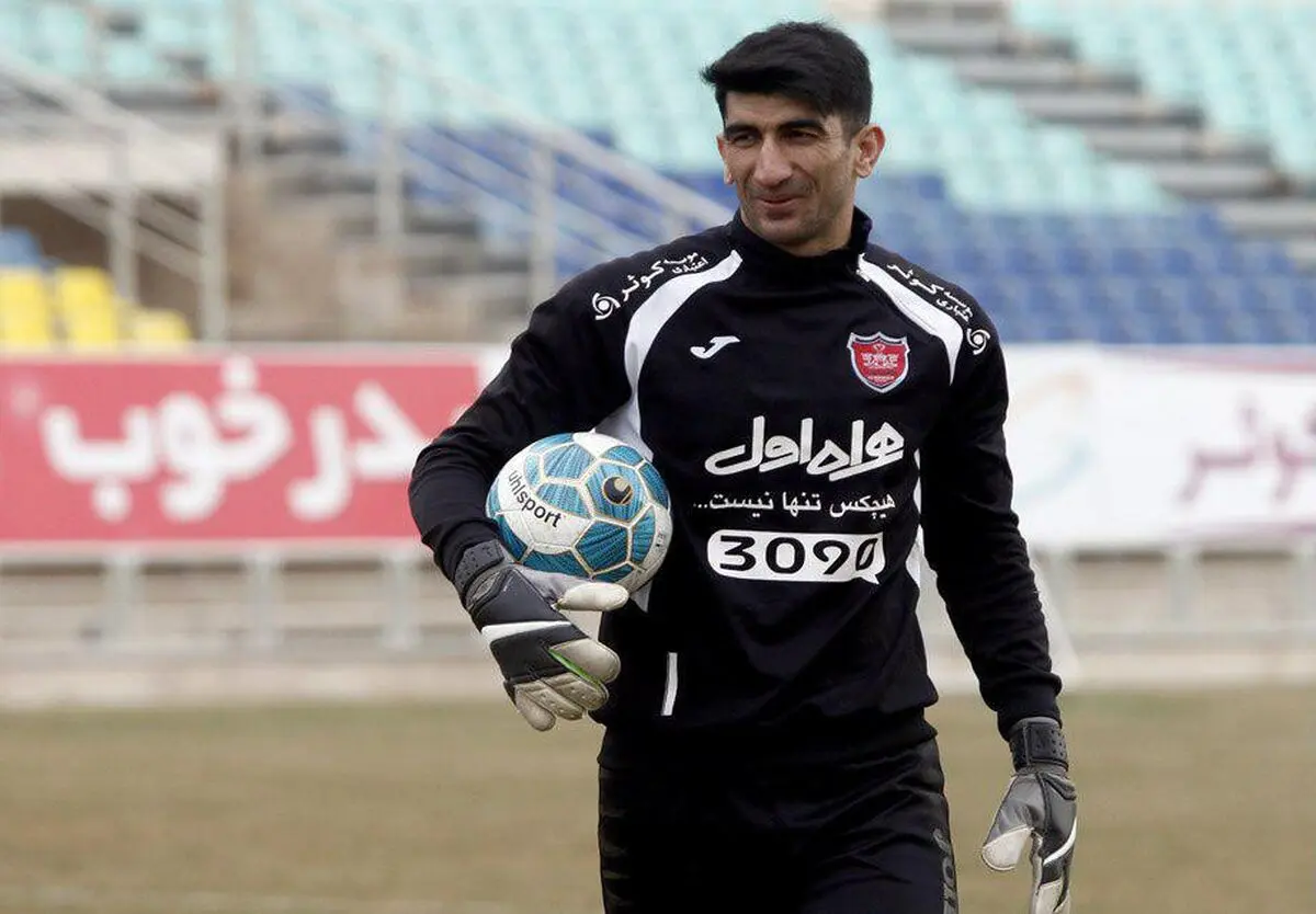 بیرانوند تا سال ۱۴۰۰ با پرسپولیس تمدید کرد/ انصاری هم ۲ سال دیگر ماندنی شد