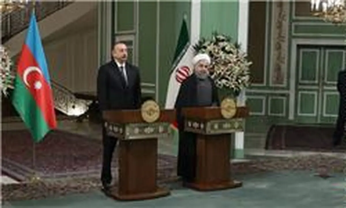 بهره‌برداری آزمایشی از خط آهن آستارا – آستارا با ورود قطار آذربایجان به ایستگاه آستارا در ایران