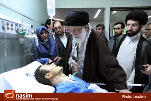 از نگاه به کربلا تا شطحیات طوفانی شاعر انقلاب