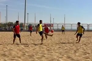 چین هم برابر ساحلی‌بازان ایران زانو زد