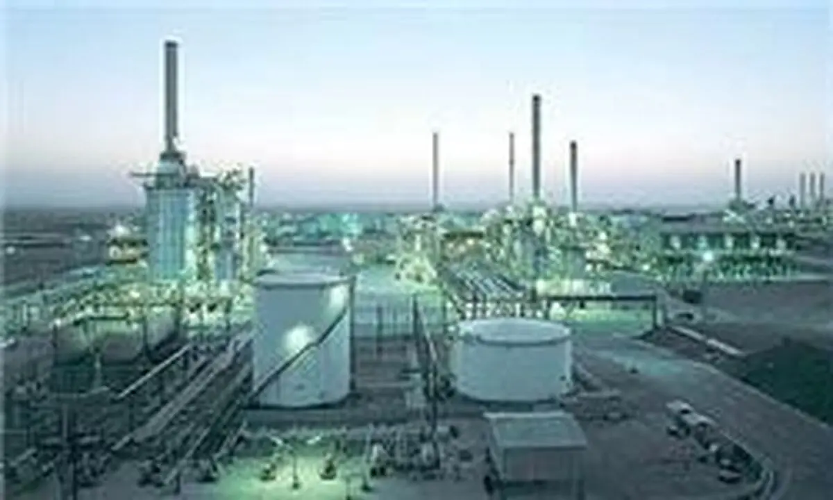 ۹۰ درصد کارخانه‌های پارافین تعطیل شدند/ وزیر صنعت خبر دارد، اما کاری نمی‌کند!