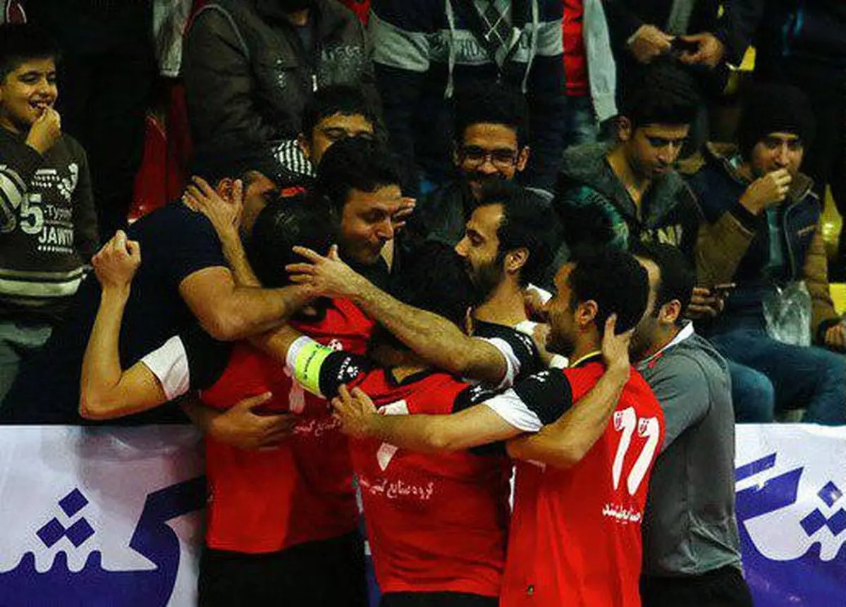 گیتی‌پسند با اختلاف یک امتیاز قهرمان لیگ برتر فوتسال شد