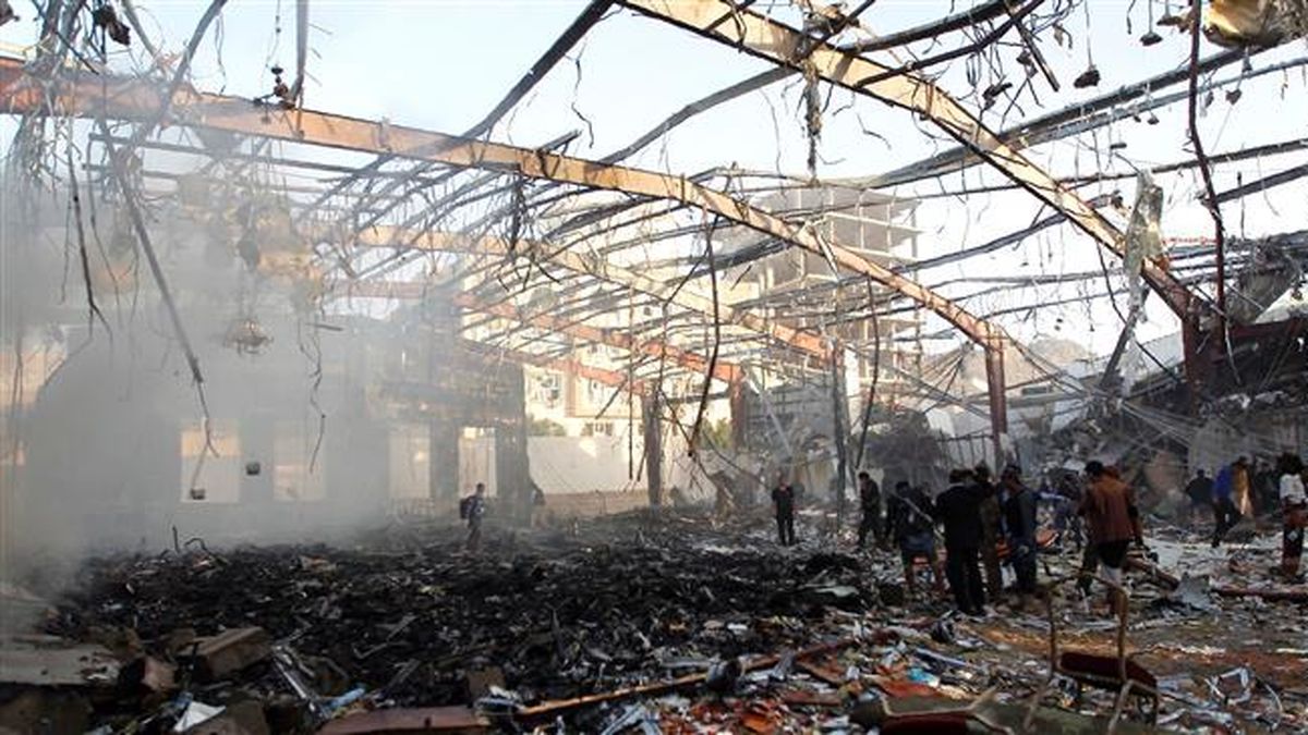 ۲۶ شهید در حمله جنگنده‌های سعودی به بازاری در یمن
