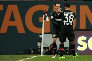 یک امتیاز شیرین وردربرمن از زمین بایرلورکوزن