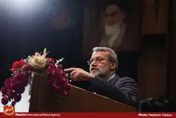 شهید بروجردی یک اسوه برای فرماندهان سپاه پاسداران است