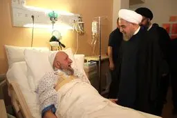 روحانی از آیت‌الله نور مفیدی عیادت کرد + تصاویر