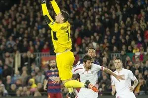 سویا از رئال و بارسا فاصله گرفت