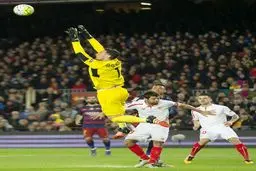 سویا از رئال و بارسا فاصله گرفت