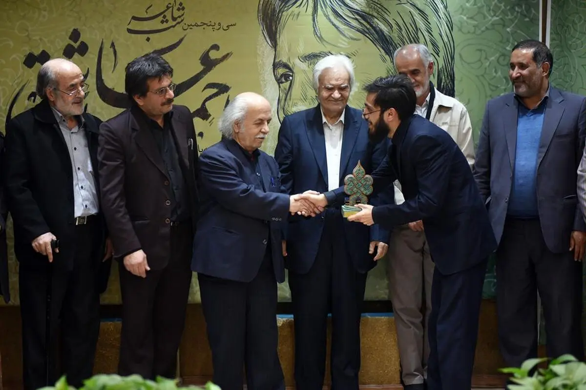 تشکر خانواده احمد عزیزی از رهبر انقلاب/ اشک‌های اسماعیل امینی برای "احمد عاشق"
