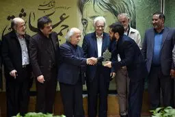 تشکر خانواده احمد عزیزی از رهبر انقلاب/ اشک‌های اسماعیل امینی برای 