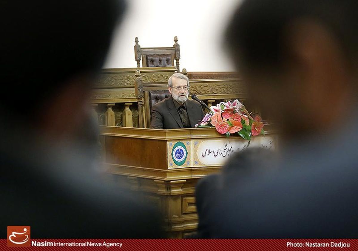 نشست خبری رئیس مجلس شورای اسلامی