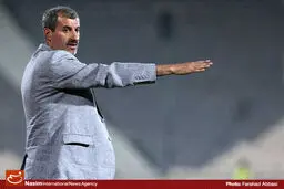 مایلی‌کهن: سطح داوری ما از فوتبال‌مان بالاتر است/ همه ما تماشاگرنما شده‌ایم