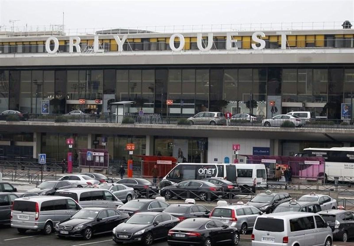 تیراندازی در فرودگاه اورلی پاریس/ بخش‌هایی از فرودگاه تخلیه شد + فیلم