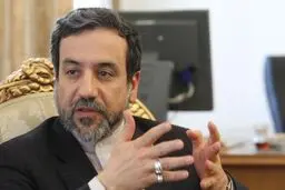 عراقچی: موضوع مهاجرت و پناهجویان سوژه خوبی برای هنرمندان تئاتر است