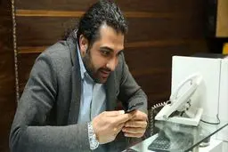 همین الان به مادرت زنگ بزن!