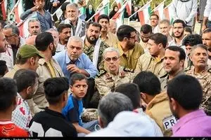 سرلشکر باقری از مشهد شهید چمران در دهلاویه بازدید کرد