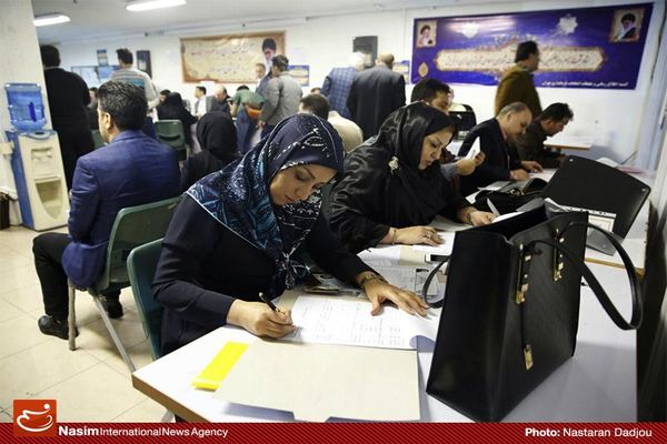 ثبت‌نام ۹۱۷ داوطلب در انتخابات شورای شهر تهران تا ساعت ۱۶ امروز/ چه کسانی تا الان ثبت نام کردند؟