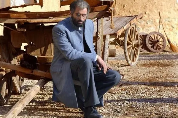 از فیلمی که برای رهبر انقلاب به نمایش درآمد تا درگذشت حمید سبزواری، شاعر پرآوازه انقلابی