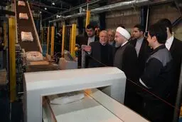 بهره برداری از مجتمع پتروشیمی کردستان آغاز شد
