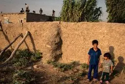 نسیم خدمت در طوفان فقر و محرومیت