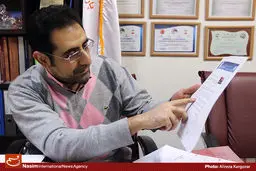 رهبر انقلاب به دلیل ضعف دولت در اقتصاد امسال را هم اقتصاد مقاومتی نامگذاری کردند