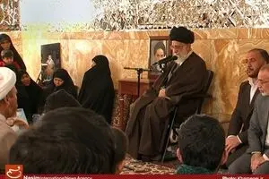دیدار صمیمی جمعی از خانواده‌های شهدای 