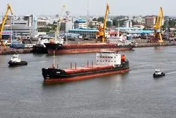 صادرات محصولات غیر نفتی ایران  ۳،۵ برابر رشد کرد!