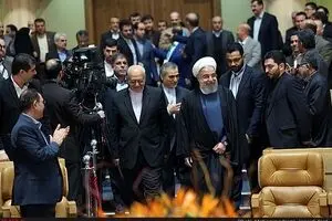 تراز تجاری واقعی کشور منفی ۱۴ میلیارد دلار است/ صادرات غیرنفتی تنها ۲۹.۷ میلیارد دلار!
