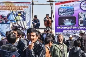 گاز به زاهدان نرسید؛ سفر نمایشی روحانی برای افتتاح تنها یک شعله!/ مردم زاهدان تا ۵ سال دیگر هم رنگ گاز را نمی‌بینند!