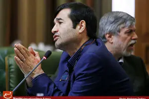 شهردار تهران گزارشی را در خصوص اجرای اقتصاد مقاومتی ارائه کند