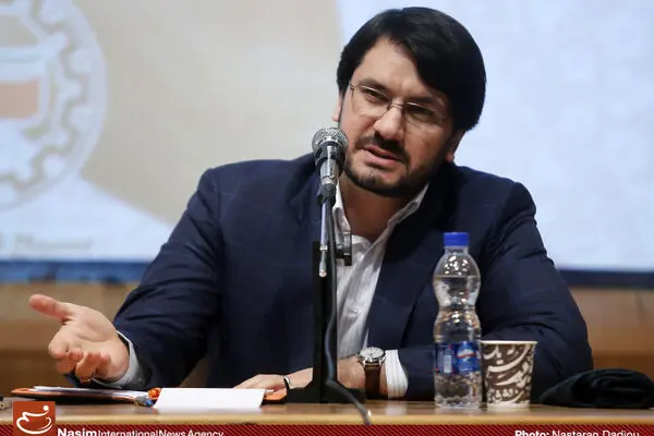 بذرپاش: وحدت به خوبی در جریان انقلاب اتفاق افتاده است