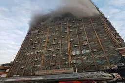 دولت به وعده‌های خود درباره کسبه پلاسکو عمل نکرد!/ حتی یک نفر از کسبه هم از تسهیلات دولتی بهره‌مند نشد