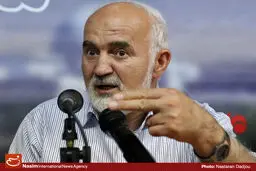 میزان افزاد بیکار از دو میلیون  و ۷۳۰ هزار نفر در سال ۹۴ به سه میلیون و ۲۰۳ هزار نفر در سال ۹۵ رسیده است