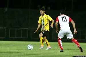 تساوی فولاد و سپاهان تا پایان نیمه نخست