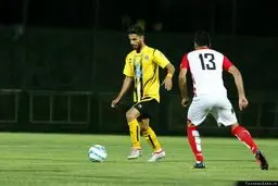 تساوی فولاد و سپاهان تا پایان نیمه نخست