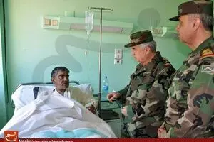 بازدید فرماندهان ارتش سوریه از فرودگاه شعیرات و مجروحان حمله موشکی آمریکا