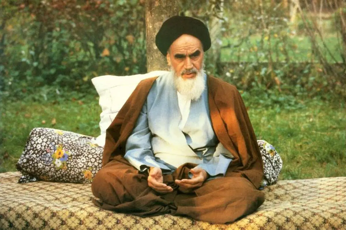 این جمهوری را تضعیف نکنید!