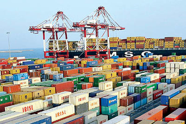 واردات کالاهای مصرفی ۱۵ درصد افزایش یافت/ واردات کالاهای واسطه‌ای ۷ درصد کاهش یافت