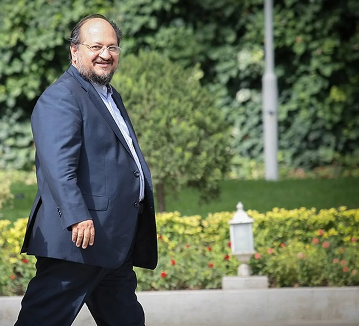 روحانی استعفای "محمد شریعتمداری" و "محمد علی نجفی" را پذیرفت