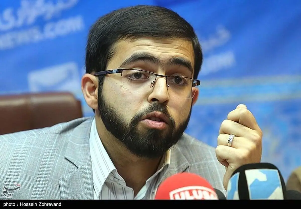 روحانی در حل مسائل کشور ناتوان است/ رقیب اصلی "رئیسی" فقر و رکود حاکم بر کشور است