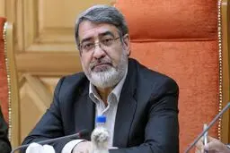 عدم پخش زنده مناظره‌های انتخاباتی از میزان شفافیت رفتار مسئولین خواهد کاست