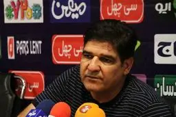 مهاجری: در ۱۵ دقیقه ابتدایی خواب بودیم/ رکورد برای من اهمیتی نداشت و شرمنده هواداران شدیم