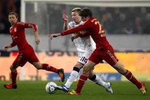 بایرن در خانه لورکوزن ۱۰ متوقف شد