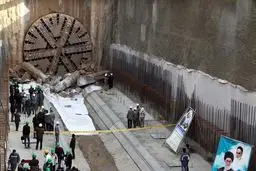 بازدید عضو شورای شهر از روند بهسازی خط ۵ مترو تهران