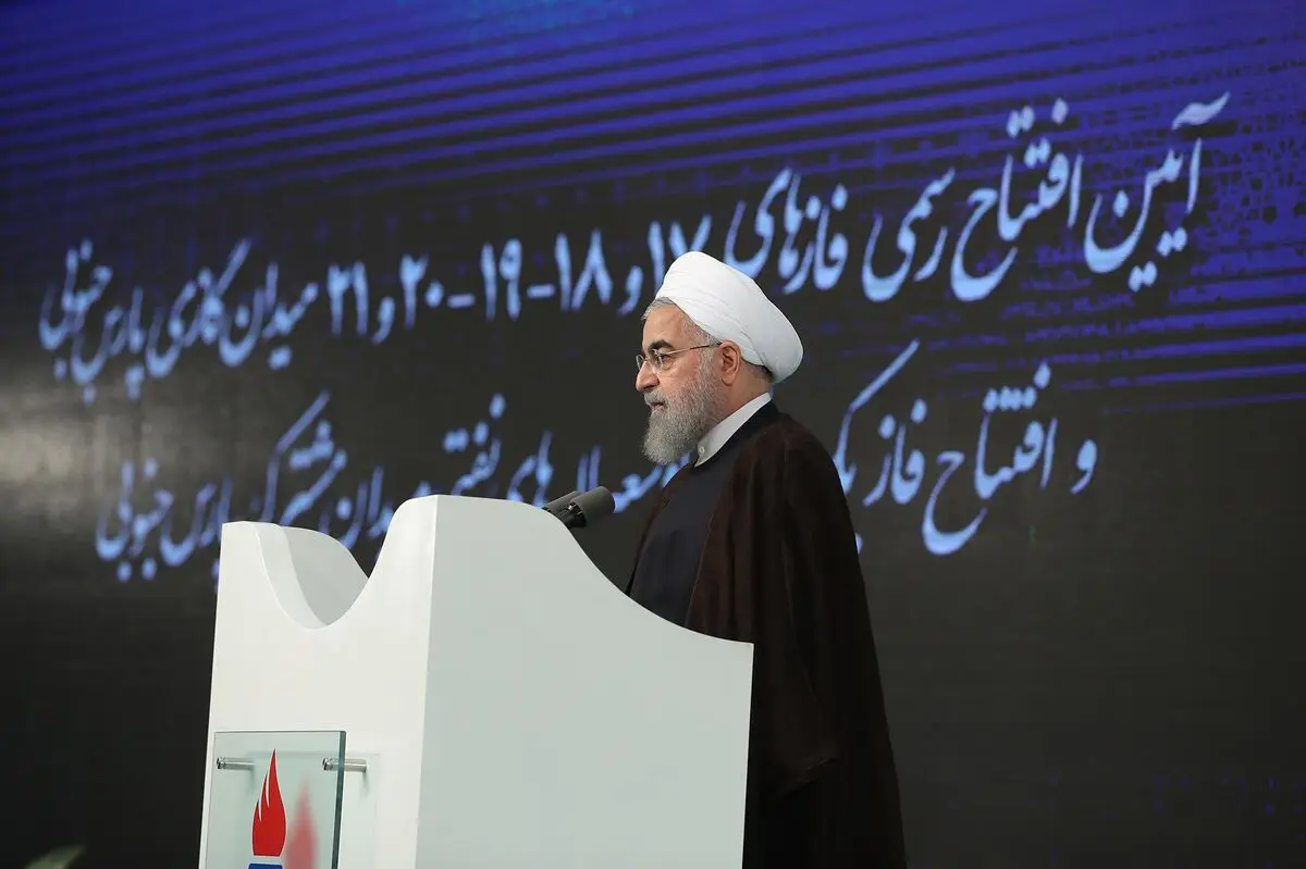 آنان که به بهشتی و هاشمی توهین کردند، امروز شرمنده‌اند/ انقلاب نکردیم که روبروی هم بایستیم