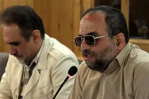 رفتار غیرحقوقی برخی اعضای شورا آلوده به فریبکاری است
