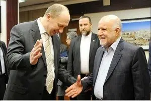 زنگنه ایران را به بزرگترین واردکننده بنزینِ منطقه تبدیل کرد