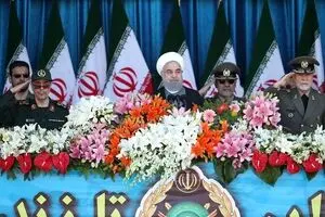 همسایگان بدانند نیروهای مسلح ما نگاهبان صلح و امنیت منطقه‌اند/ باید قدرت دفاعی خود را افزایش دهیم