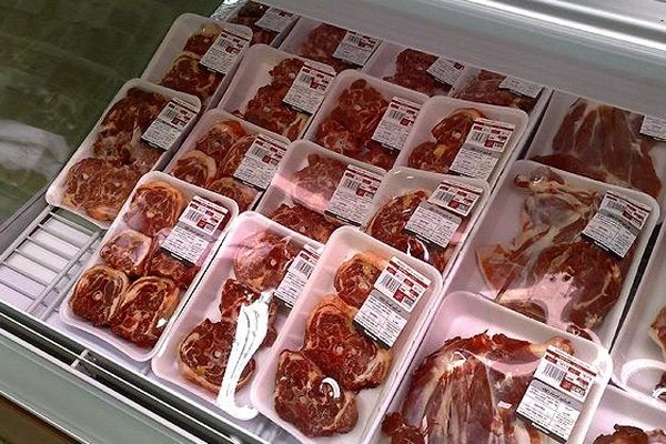 ورود گوشت‌های آلوده برزیلی به کشور صحت ندارد