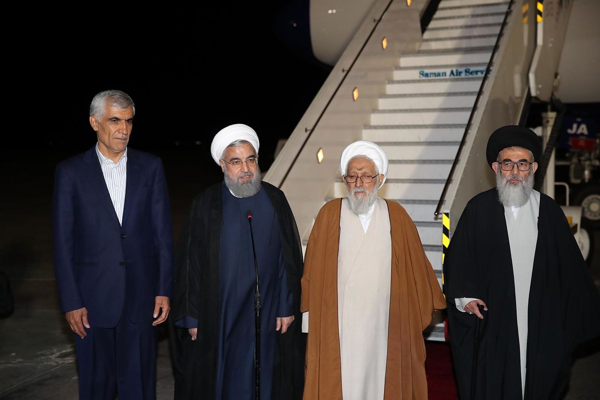 روحانی: به منظور زیارت حرم حضرت احمد ابن موسی(ع) و افتتاح چند پروژه به شیراز آمده‌ام